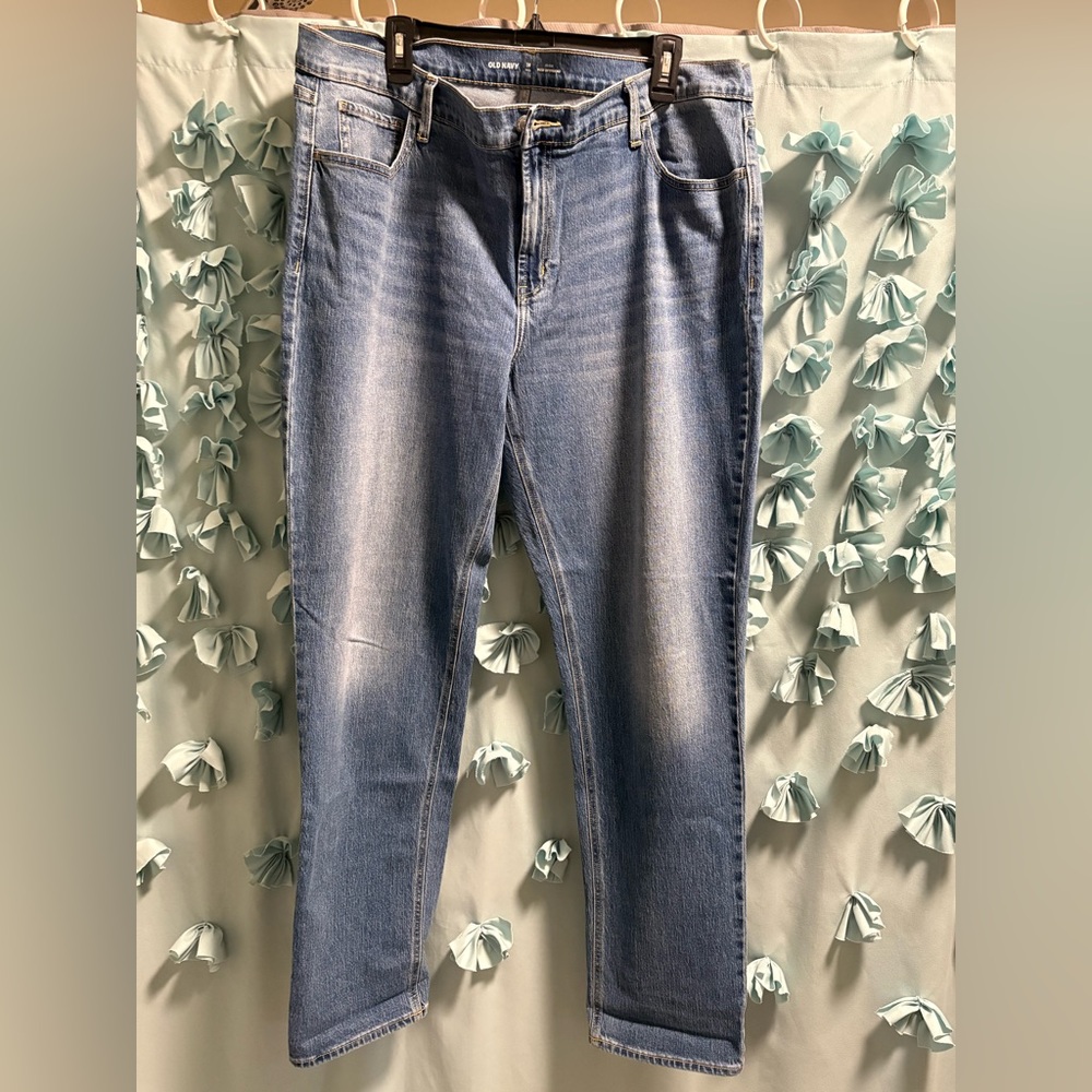 Old Navy Light Wash Straight Leg Jeans